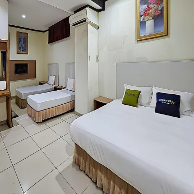 Urbanview Hotel Kharisma Banjarmasin فنادق في Podok