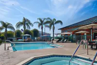 Residence Inn Santa Clarita Valencia Các khách sạn ở Stevenson Ranch