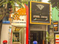 Khách sạn Jewel - Jewel Hotel Các khách sạn gần Giáo xứ Tân Hưng