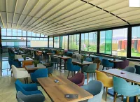 Grand Rimedya Hotel Bursa فنادق في Demirtas Dumlupinar Osb