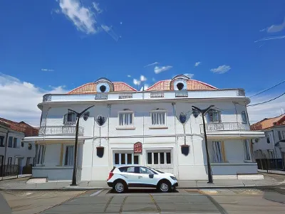 Residencial Metro Republica Hotels in Сантьяго