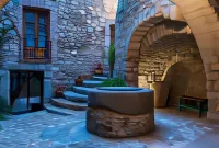 Hostal Can Xicu Hotels in Darnius