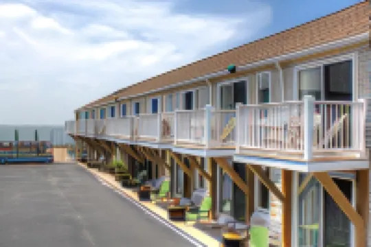 The Corsair & Cross Rip Oceanfront