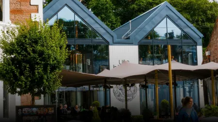 Glen Mhor Hotel at Uile-Bheist 'Brewstillery'