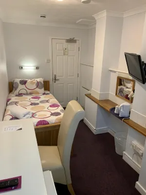 Austins Guest House