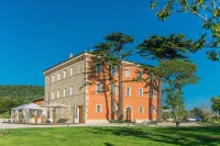 Relais Paradiso Resort & Spa Các khách sạn ở Gualdo Cattaneo
