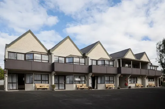 Pembrooke Motor Lodge Hotels in Whangarei