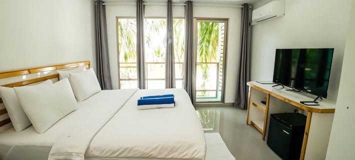 Lagoona Sunset Hotels in Maafushi