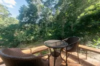 Tawan Riverside - Elephant Resort Hotels in Mae Wang