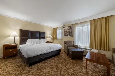 Best Western Plus Northwoods Inn