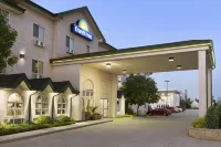 Days Inn by Wyndham Steinbach Hotels in Steinbach