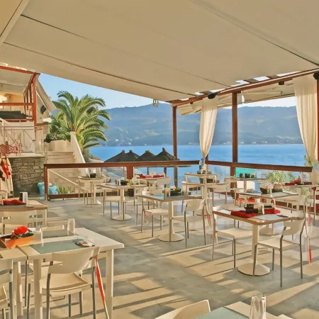 Samos Bay Hotel by Gagou Beach