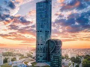 30th+ Floor Apartments in Sky Tower