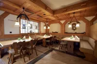 Flair Hotel Landgasthof Roger Hotels in Wüstenrot