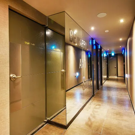 Jinju Hotel Seven