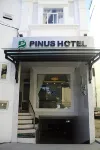 Pinus Hotel Hotels in Phuong 1