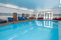 Wood River Inn & Suite - Pools