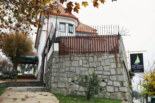 Hotel Vista Velero