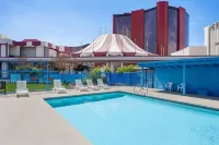 Travelsuites Inn