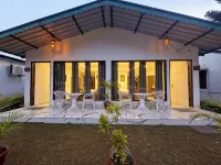 SIX SEASONS RESORT Hotel di 