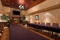 艾爾克紅獅飯店和