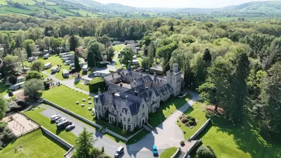 Mellington Hall Country House Hotel Hotels in Chirbury with Brompton