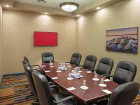 Fairfield Inn & Suites Belleville Hotels in Belleville