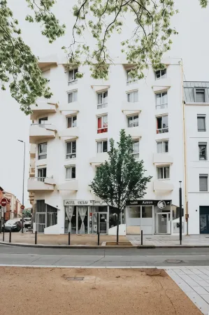 Hôtel d'Orsay Отели рядом со станцией Железнодорожная станция Тулузе Матабиау