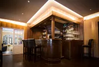 Logis Hotel du Chateau Hotels in Les Iffs