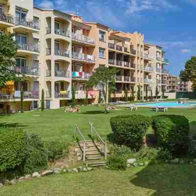 Aptos. Comte d´Empuries Hotel Exterior
