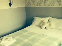 The Charlton Inn Hotels in Bere Regis