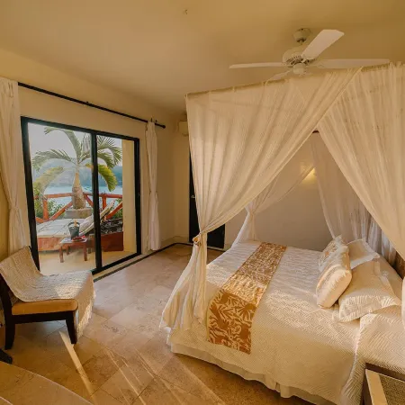 Tentaciones Boutique Hotel - Ocean View & Private Pools - Adults Only