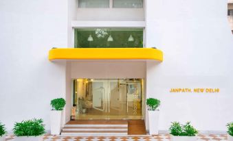 Bloomrooms @ Janpath