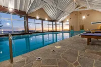 Alto Calafate Hotel - Pool