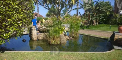 Juquehy Sea Front Condominium 42: best location on the beach