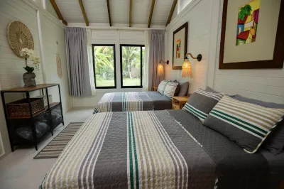 Cottage / House with Pool in the mayan jungle & tree house- 2 miles from beach. Hotels near Playa "El Cielo"