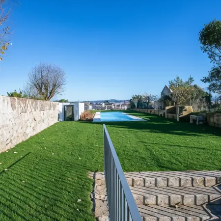 Liiiving in Porto - Haven Pool Apartment