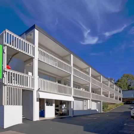 George Street Motel Apartments Отели рядом с достопримечательностью «Музей Отаго»