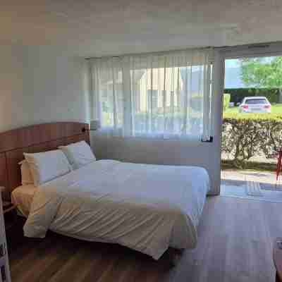 Hôtel Kyriad Tarbes Odos Rooms