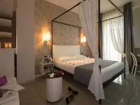 Hotel San Francisco Hotels near Piola Station