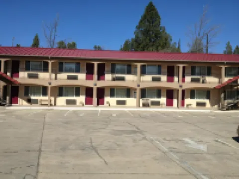 The Yosemite Inn Hotels in Mariposa County