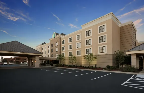 克利夫蘭比奇伍德希爾頓安泊酒店