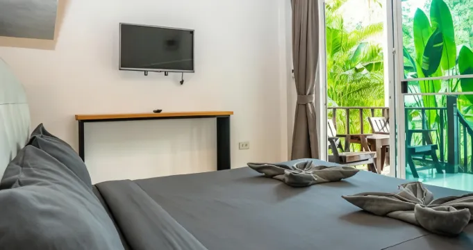 ห้องพักพร้อมวิวสวน(เตียงคิงไซส์)