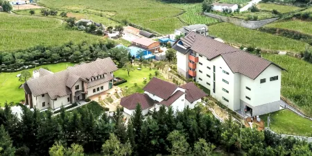 Pyeongchang Dunamjae 700 Pension Отели рядом с достопримечательностью «MonaYongPyong - Ski Resort»