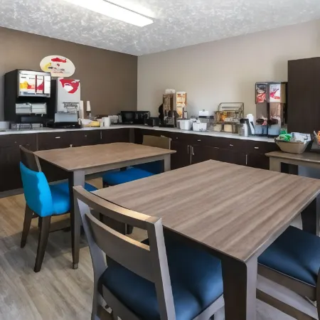 Super 8 by Wyndham Waxahachie TX
