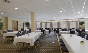 Days Inn by Wyndham Dubuque