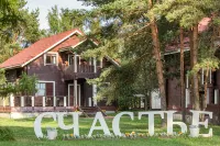 Kantri Park-Hotel فنادق في Sestroretsk