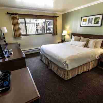 The Mammoth Creek Inn Rooms