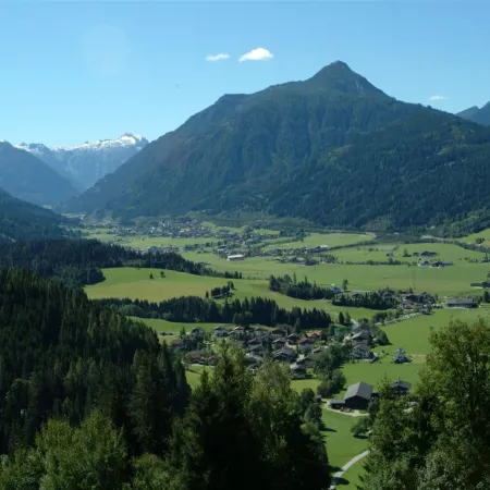 Apartment in Flachau near Ski Slopes Hotels in Flachau