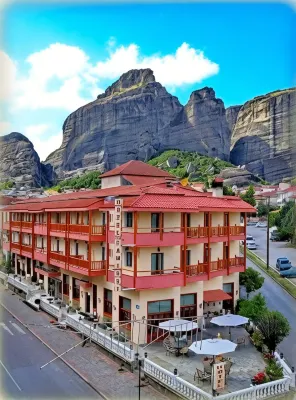 Famissi Hotel - bar